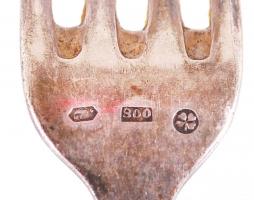 cca 1849-1930 Ezüst evőeszköz  tétel, 
250 g Vintage silver cutlery lot