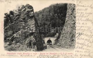 Főnixhuta railroad tunnel