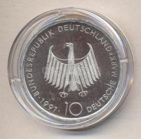 Németország 1997. 10M Ag "100 éves a dízelmotor" T:PP
Germany 1997. 10 Mark Ag "Diese...