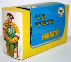 Velox 1906 típusú Igra csehszlovák műanyag autómodell eredeti dobozában / 
Czechoslovakian plastic m...