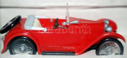 Aero 500 1929 típusú Igra műanyag csehszlovák autómodell eredeti dobozában / 
Czechoslovakian plasti...