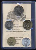 1989. 2f-20Ft 10klf "Magyar Népköztársaság" forgalmi érméi sötétkék műbőrtokban T:1