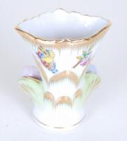 Kézzel festett aranyozott Viktória-mintás jelzett Herendi porcelán fogpiszkálótartó / Handpainted He...