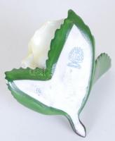 Kézzel festett Herendi porcelán rózsa, alig látható javítható apró festékhibával / Herend chinaware ...