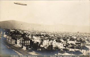 Sofia mit Zeppelin Foto AK