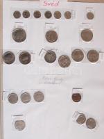 Vegyes világpénz gyűjtemény országonként külön kartonra rendezve, közte több ezüstpénz is Románia, S...