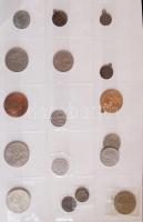 Vegyes világpénz gyűjtemény országonként külön kartonra rendezve, közte több ezüstpénz is Románia, S...