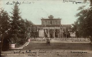 Arad Baross park kiosk, Association of foothills vine-grower, permanent wine exhbition and wine tasting (b)