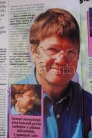 2000 Varga Zoltán (1945-2010) olimpiai bajnok labdarúgó, edző 3db aláírása Cash-Flow magazinban