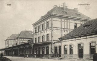 Tövis railway station