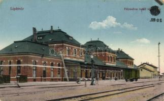 Lipótvár railway station