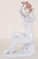 Aquincum, fésülködő női akt, kézzel festett, jelzett  /Handpainted Aquincum chinaware nude figure 22...