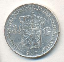 Hollandia 1932. 2 1/2G Ag "Wilhelmina" ezüstözött Br hamisítvány T:2- Netherlands 1932. 2 1/2 Gulden Ag "Wilhelmina I" silver-plated Br fake C:VF