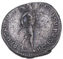 Római Birodalom / Traianus 116-117. Denar Ag (2.9g) T:2
Roman Empire / Trajan 116-117. Denarius Ag &...
