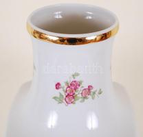 Hollóházi jelzéssel ellátott virágokkal és madárral díszített nagyméretű porcelán váza / Hollóházi c...