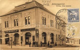 Balassagyarmat mit Geschäft (EK)