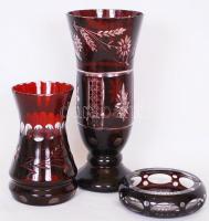 Kristály üveg szett 3 db-os: nagy, kis váza, hamutartó, több rétegű, csiszolt, metszett, hibátlanok, 24 cm, 15 cm, d:12 cm/ crystal glass set , vases, flawless condition