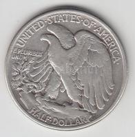 Amerikai Egyesült Államok 1945. 1/2$ Ag "Walking Liberty" T:3
USA 1945. 1/2 Dollar Ag &quo...