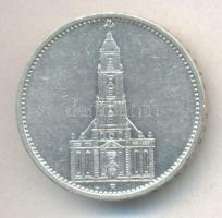 Német 3. Birodalom 1935A 5M Ag "Garnisonkirche" T:3
German Third Reich 1935A 5 Mark Ag &qu...