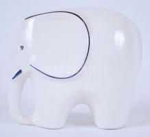 Porcelán elefánt, jelzés nélkül, hibátlan, m:10 cm, h:12 cm