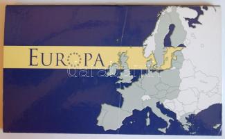 Máltai Lovagrend 2004. 100L "Csatlakozás az EU-hoz" 30db klf emlékpénz, komplett szettben ...