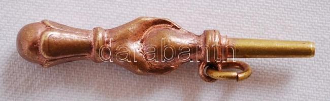 Kéz formájú, láncra akasztható, réz zsebórakulcs / 
Brass pocket watch key