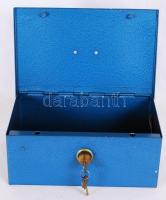 Pénzkazetta, elzett zárral, újszerű állapotban, 17×27×11 cm