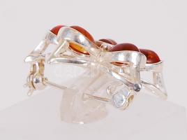 Ezüst (Ag) kitűző borostyánokkal díszítve / 
Silver brooch with ambers, br: 5,55gr