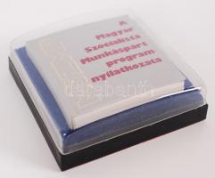 Minikönyv: A Magyar Szocialista Munkáspárt programnyilatkozata, eredeti díszdobozában, sorszámozott