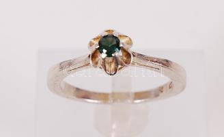 Ezüst (Ag) gyűrű szintetikus zafírral / 
Silver ring with synthetic sapphire, 53, 2,58gr