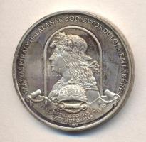 Bozó Gyula (1913-2004) / Szabó Géza (1939-) 1990. "Mátyás király halálának 500. évfordulója emlékére" Ag(0.900/36,12g emlékérem (42,5mm) eredeti dísztokban T:PP