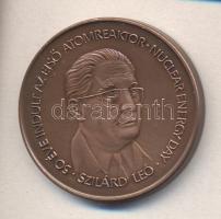 Fritz Mihály (1947-) 1992. "Szilárd Leó - 50 éve indult az első atomreaktor / 10 éves az első blokk - Paksi Atomerőmű" Br emlékérem (42,5mm) T:1