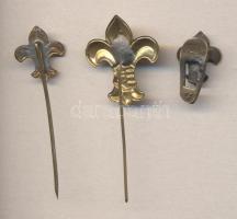 ~1940. 3db különféle cserkész jelvény/gomblyukjelvény, kettő zománcozott (szign.:Hawel) P. T:2