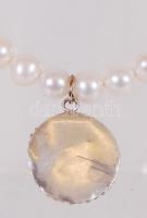 Verlauf édesvizi tenyésztett gyöngy nyaklánc ezüst (Ag) filigrán medállal és ezüst szerelékkel / 
Fr...