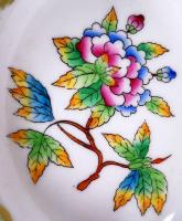 Kézzel festett sorszámozott Viktória-mintás jelzett Herendi porcelán hamutál /
Handpainted numbered ...