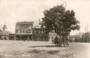 Putnok Serényi László tér