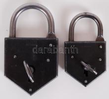 Háború előtti Elzett márkájú lakat a kulcsokkal