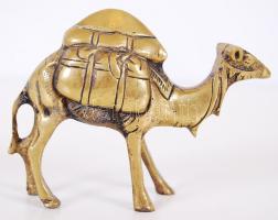 Cca 1950 megpakolt teve, réz, m:8 cm, h:12cm