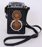 1949-1956 GOMZ Lubitel TLR, kétobjektíves tükörreflexes fényképezőgép T22 F-7.5cm 1:4.5 objektívvel, fém lencsevédővel, 6x6-os rollfilmhez /  Lubitel TLR camera with original lens cap