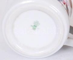 Pingvines Zsolnay porcelán gyermekbögre / 
Zsolnay porcelain children's mug, 7x8cm