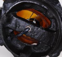 Kovácsoltvas asztali lámpa béka alakú burával / 
Wrought iron with frog shaped lamp shade, 14x20x14c...