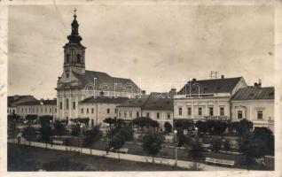 Máramarossziget main square, the shop of Dávid Wizner(fa)
