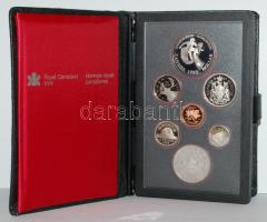 Kanada 1983. 1c-1$ 6klf db + 1$ Ag "Edmontoni Egyetemi Játékok", exkluzív szettben T:PP Díszdobozban és kartonban, tanúsítvánnyal! Canada 1983. 1 cent - 1 Dollar six different coins + 1 Dollar Ag "Universiade in Edmonton" in exclusive set in original case and carton box with certificate C:PP