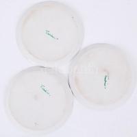 3db kézzel festett, virágokkal díszített, jelzett Herendi porcelán tálka / 
Hand painted Herendi por...