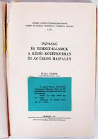 Fiala Endre: pápaság és nemzetállamok a késői középkorban és az újkor hajnalán. Jászberény, 1937.
Fe...