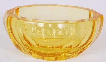 Cca 1960 csehszlovák Moser kristály üveg kaspó, jelzett, hibátlan, m:10 cm, 22×17 cm/ Crystal pot with flawless condition