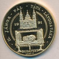 Bognár György (1944-) / Lebó Ferenc (1960-) 1991. "II.János Pál pápa látogatása - Budapest" aranyozott emlékérem (42,5mm) T:PP