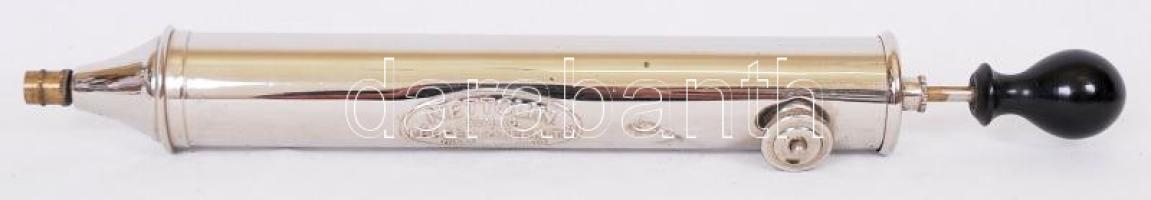 cca 1900 Nettolin szabadalmazott légfertőtlenítő fecskendő eredeti dobozában, leírással /  Vintage metal sprayer in original box with Hungarian description, 37cm