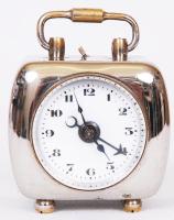 cca 1940 Art deco ébresztős utazóóra porcelán számlappal, szép állapotú, jól jár /  Art deco travel alarm clock with porcelain dial, works well, good condition, 5,5x5,5x4,5cm