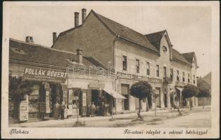 Mohács Fő utca, Pollák Róbert könyv- és papírkereskedése, Adler József és Molnár Lajos kereskedései (Rb)